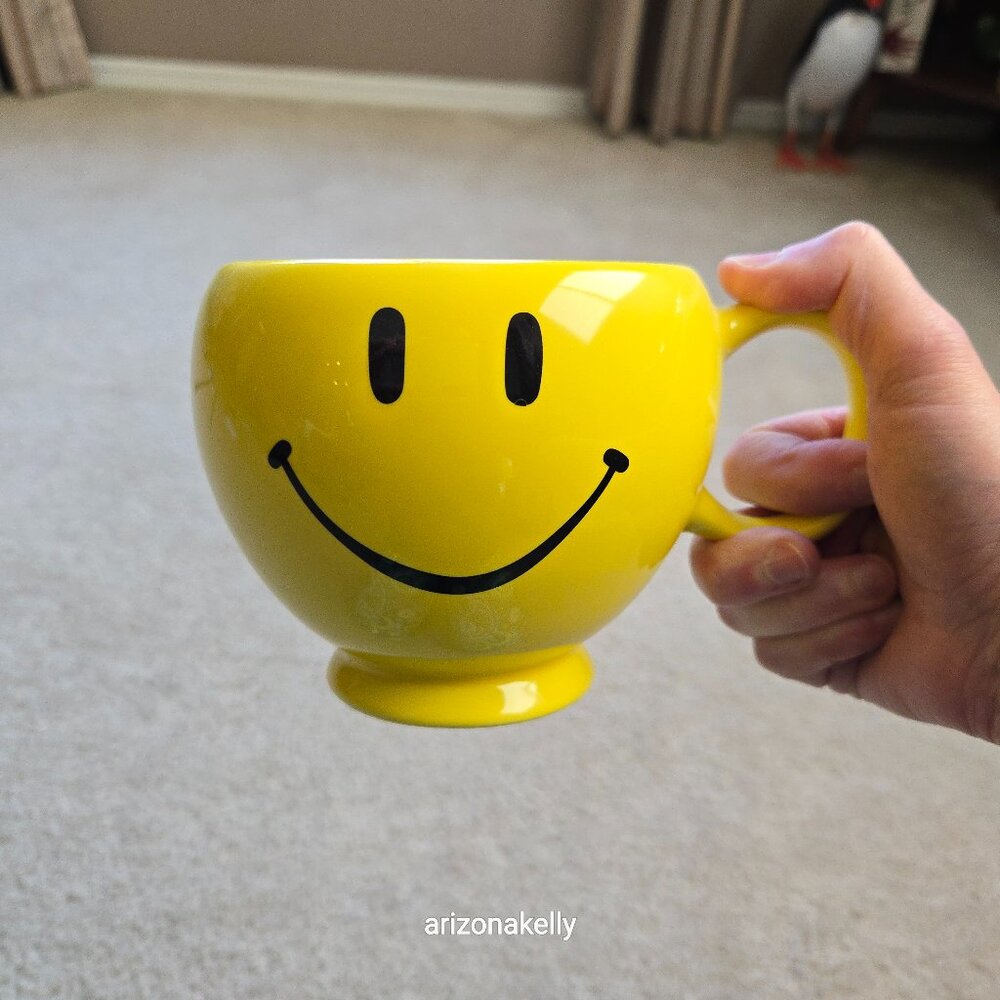 Unused Large Smiley Mug